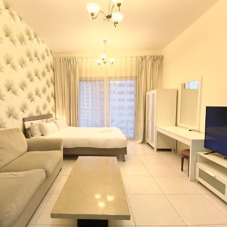 Panoramic Sea Views Studio Apartment - Marina Дубай Екстер'єр фото