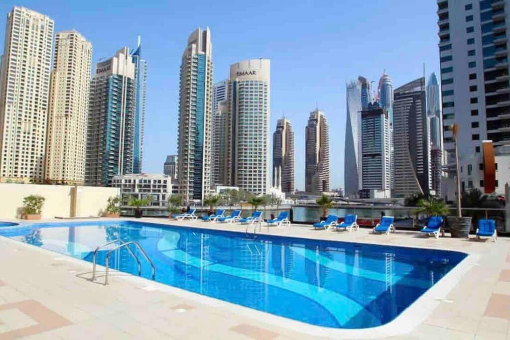 Panoramic Sea Views Studio Apartment - Marina Дубай Екстер'єр фото