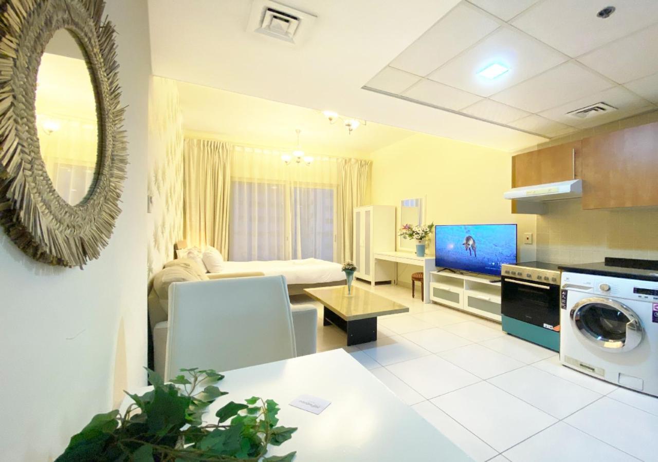 Panoramic Sea Views Studio Apartment - Marina Дубай Екстер'єр фото